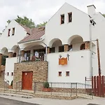 Kallai A Vinaren Pensionat