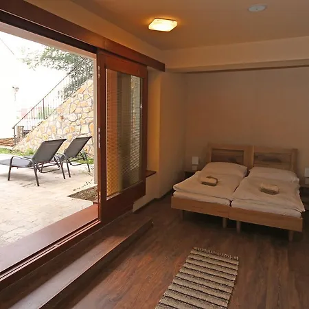 Pensionat Kallai A Vinaren Filakovo